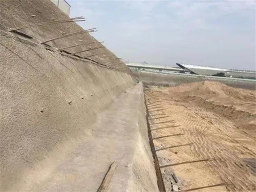 召陵河道边坡加固